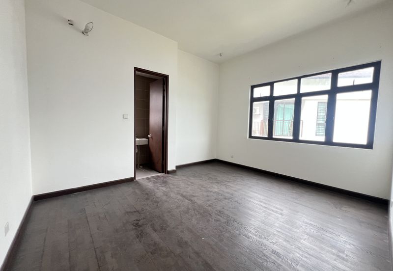 Bandar Kinrara Anggun Residence Brand New 2 Storey Semi-D For Sale