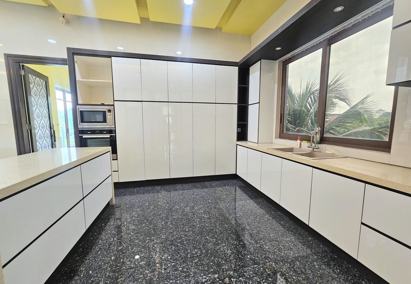 The Lotus of The Mines