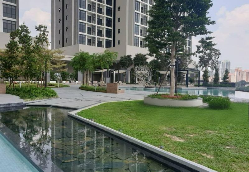 28 Boulevard (28 BLVD)