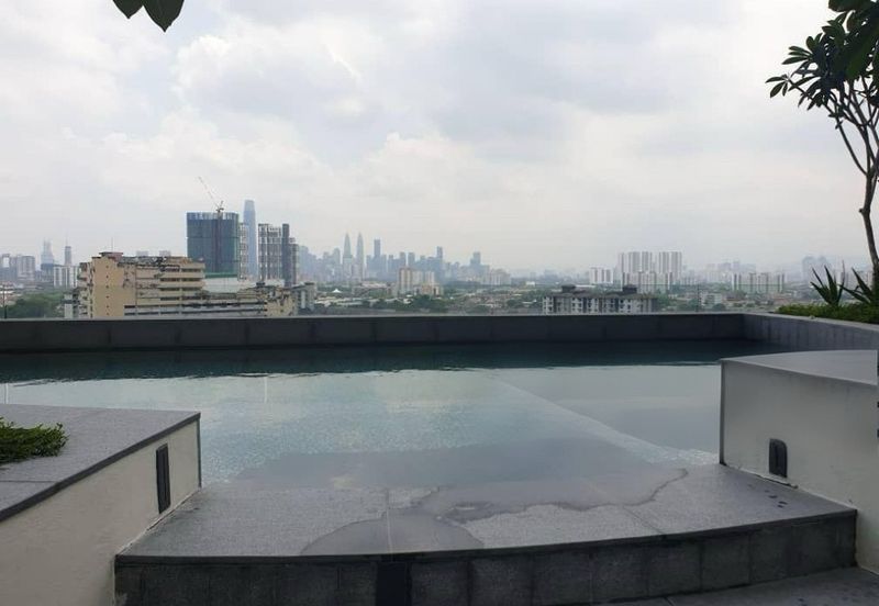 28 Boulevard (28 BLVD)