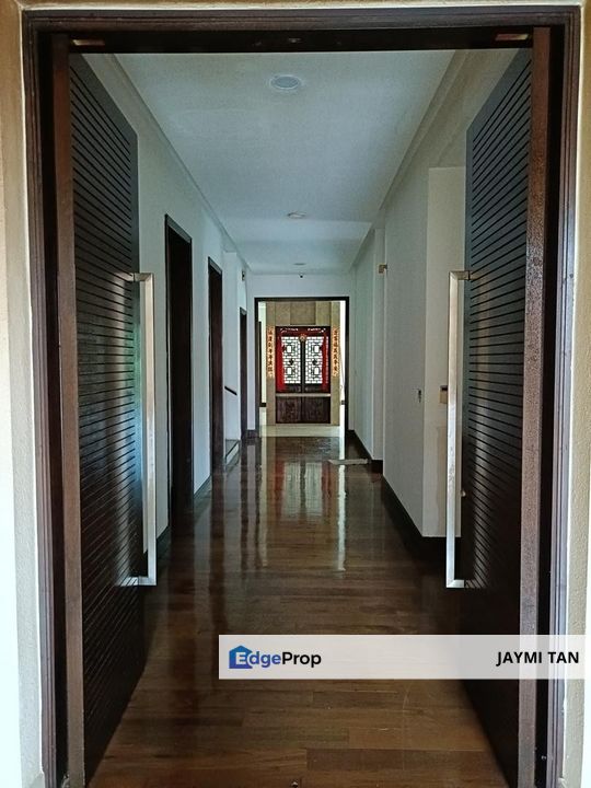 Bandar Kinrara Puchong Good Condition 2 Storey Bungalow For Sale , Selangor, Puchong