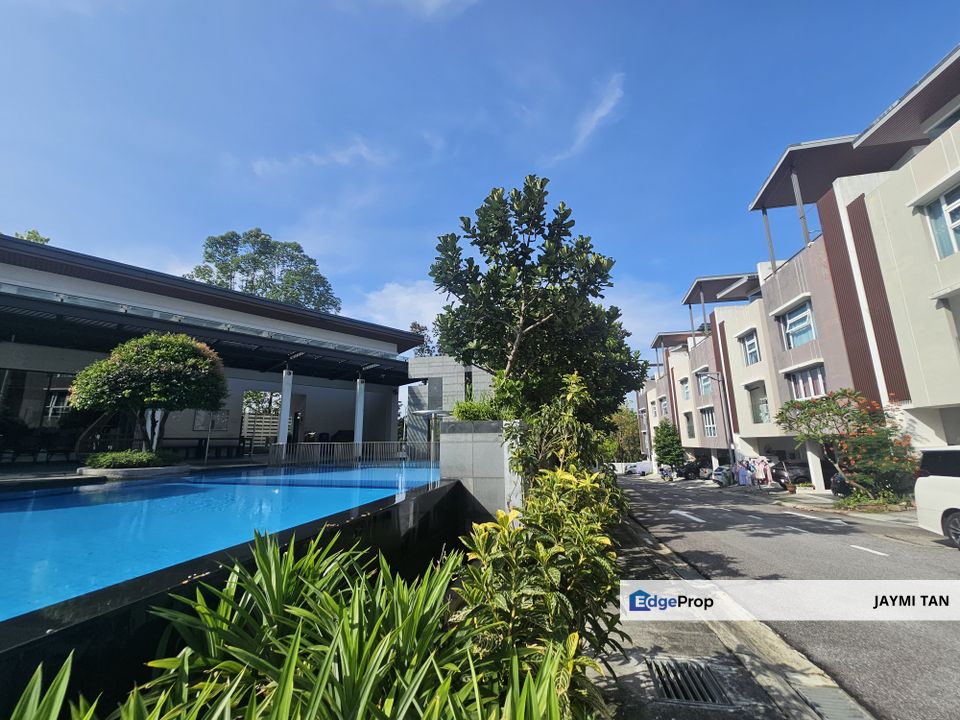 Cheras Hartamas Canary Residence 3 Storey Town Villa For Sale , Kuala Lumpur, Cheras