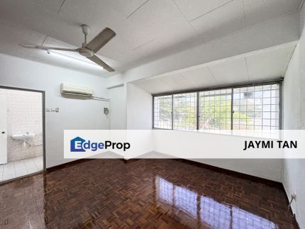 Taman Bukit Maluri Good Condition 1.5 Storey House For Rent, Kuala Lumpur, Kepong