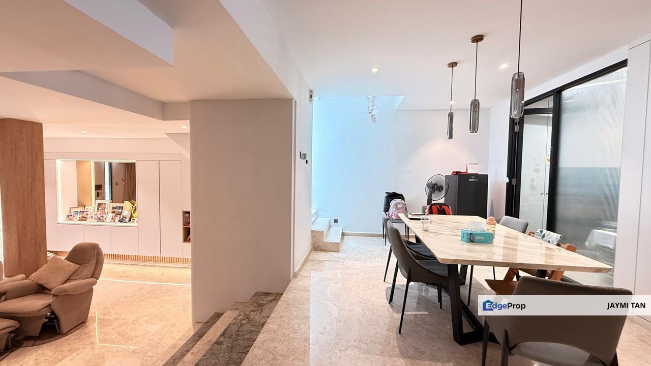 Taman Desa Kuala Lumpur Nice Renovated 2 Storey Terrace For Sale, Kuala Lumpur, Seputeh