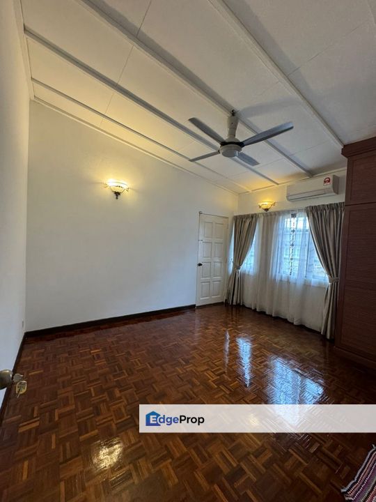 Bungalow at Damansara Heights with pool for rent, Kuala Lumpur, Damansara Heights