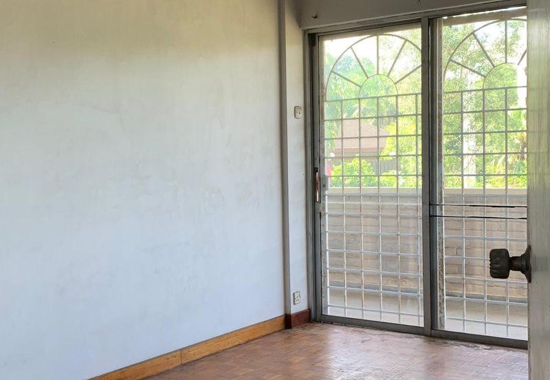 Taman Duta Bungalow for rent. Huge land