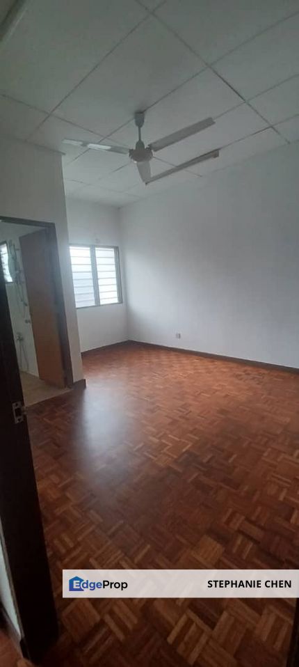 Damansara Kim double storey link house for sale, Selangor, Petaling Jaya