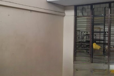 Paramount Garden (Taman Paramount)