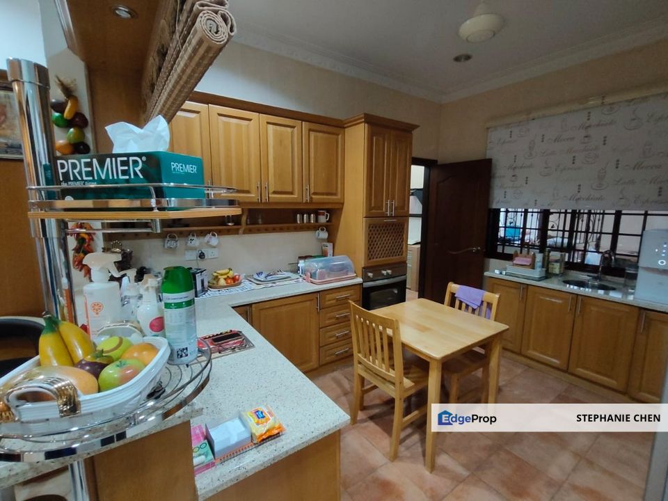 Bungalow for sale in SS1 Kampung Tunku, Selangor, Petaling Jaya