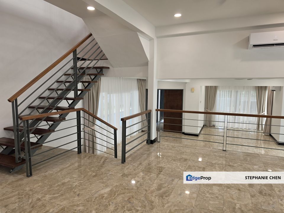 Bungalow for rent in Bangsar with swimming pool, Kuala Lumpur, Bangsar