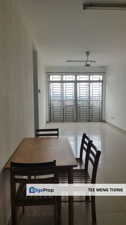 Kipark apartment 3 bedroom unit for sales, Johor, Tampoi