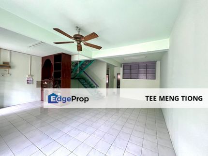 Taman Putri Kulai 2 storey terrace house for sales, Johor, Kulai