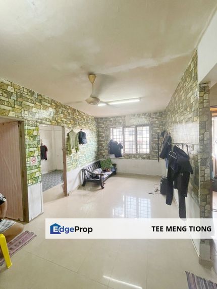 Pangsa Akasia @ ulu Tiram 2 bedroom flat for sales, Johor, Ulu Tiram