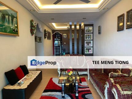 Bukit Tiram 1 storey terrace house, almost full furnished, Johor, Ulu Tiram