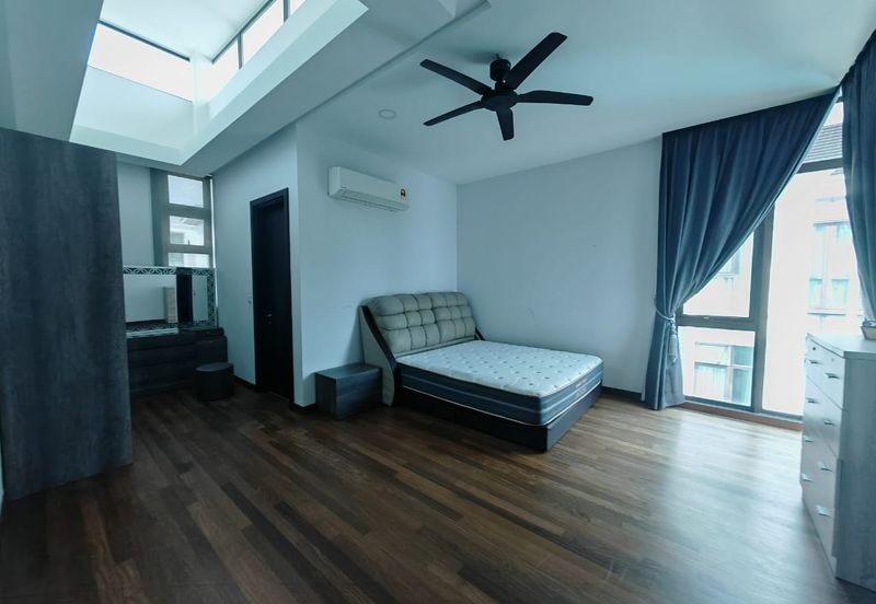 Lakeview Fera Fully Furnished 