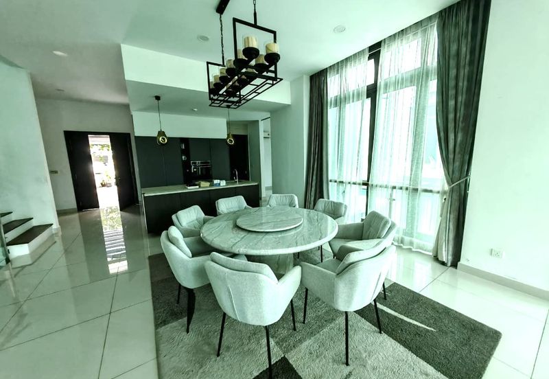 Lakeview Fera Fully Furnished 