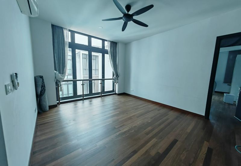 Lakeview Fera Fully Furnished 