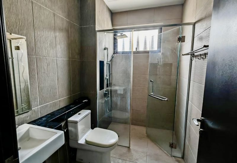 Lakeview Fera Fully Furnished 