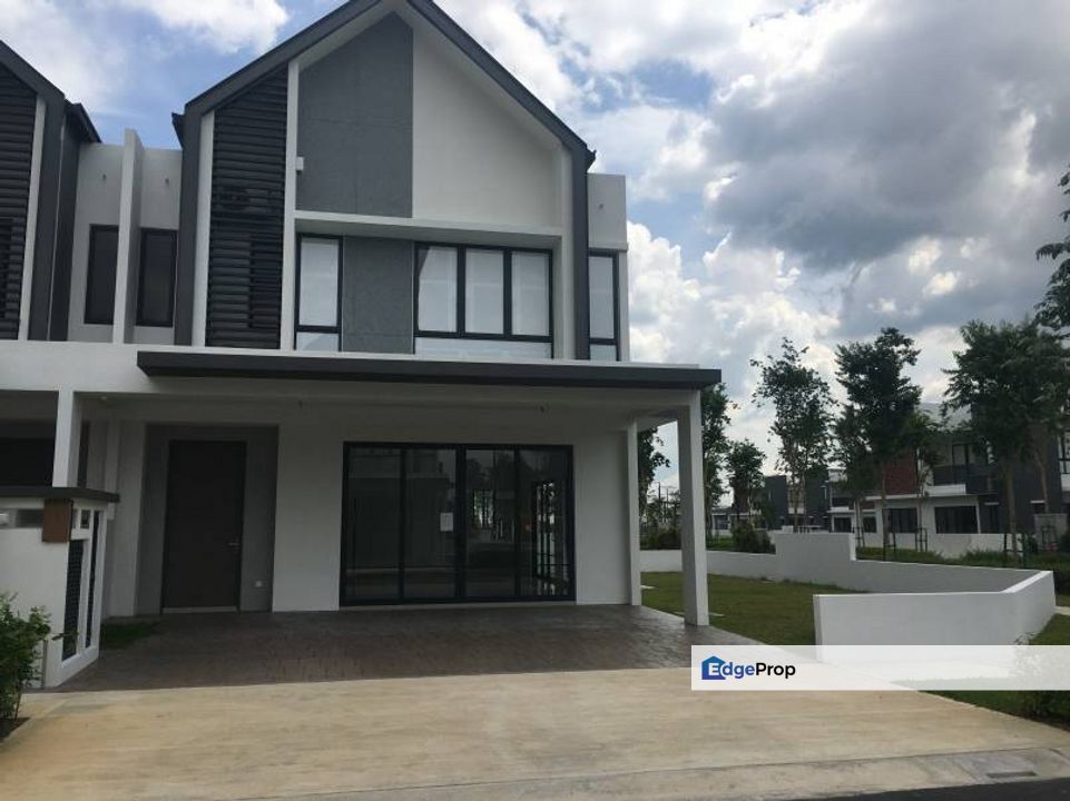 Lucent Residence @ Twentyfive.7, Kota Kemuning, [Facing Green, North], Selangor, Kota Kemuning