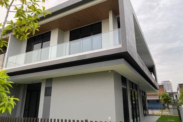 Grandezza @ Eco Sanctuary