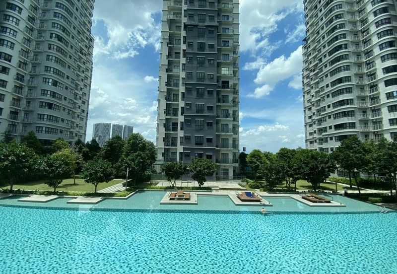 Maisson @ Platinum Apartment