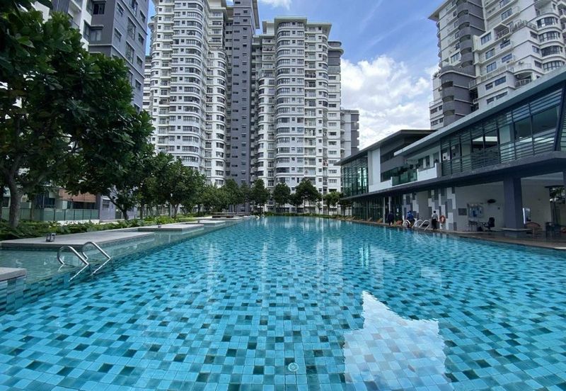 Maisson @ Platinum Apartment