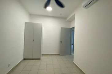 IDAMAN BUKIT JELUTONG *