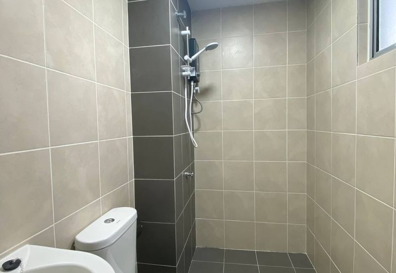 IDAMAN BUKIT JELUTONG *