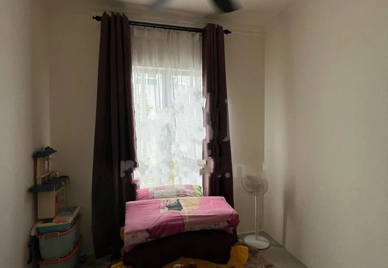 Persiaran Puncak Alam 1 