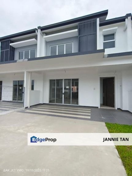 Rm828k Kota Bayuemas 24x75 double storey klang brand new !!, Selangor, Klang