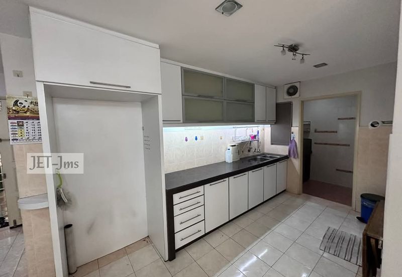 Bayu Villa Apartment, Bayu Perdana