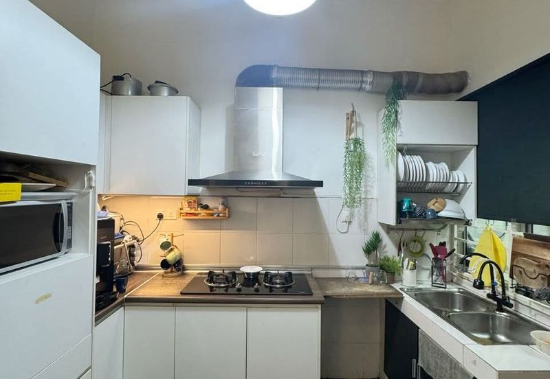 Saron @Bandar Bukit Raja