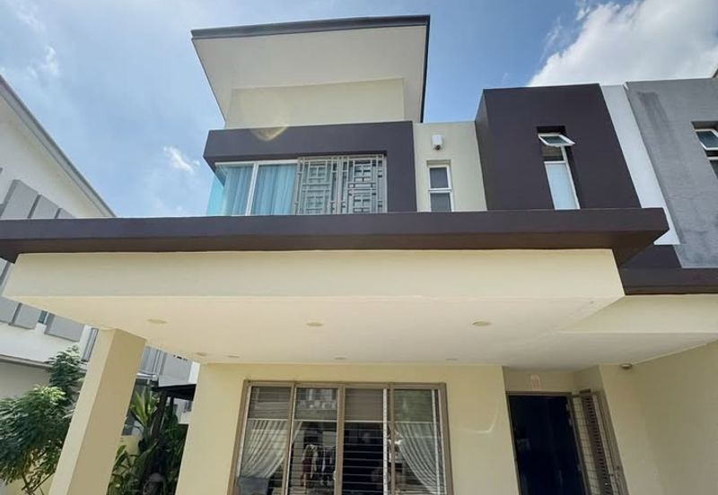 Damai 16, Setia Alam