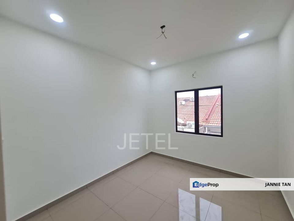 Kampung Jawa Klang 2 Storey Terrace House For Sale, Selangor, Klang