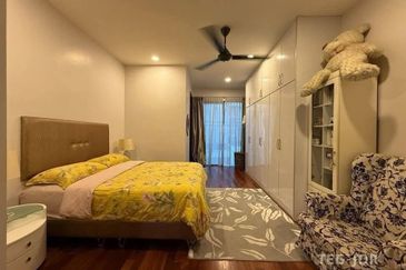 Duta Villa, Setia Alam