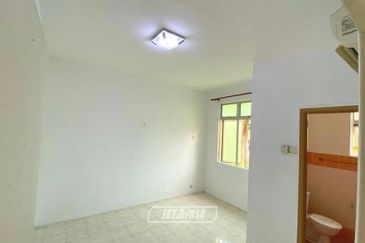 Bayu Villa Apartment, Bayu Perdana