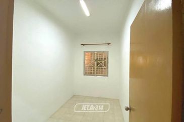 Bayu Villa Apartment, Bayu Perdana