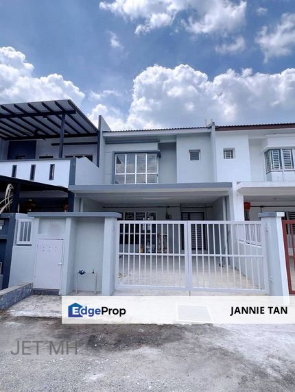 Jenjarom Chinese Village Double Storey House For Rent, Selangor, Jenjarom