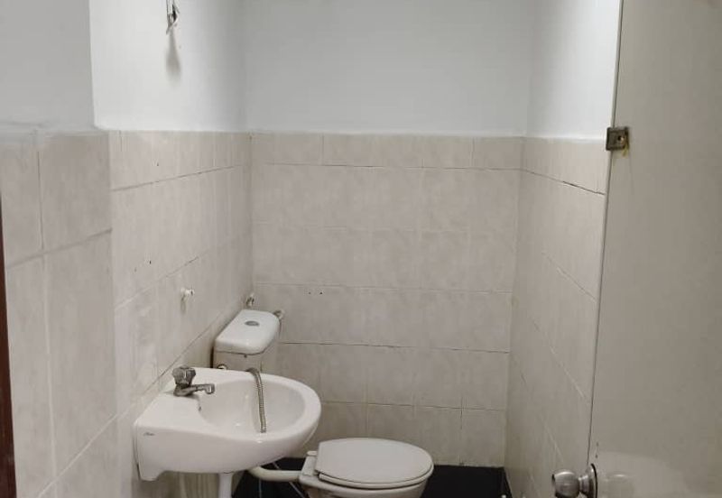 Vista Bayu Apartment, Taman Bayu Perdana