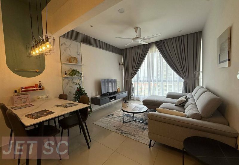 Gravit8 @ Klang South