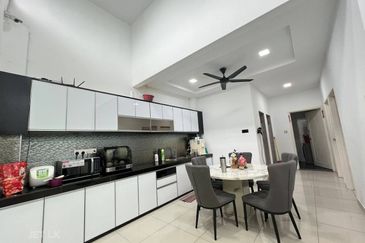 Port Klang (Pelabuhan Klang)