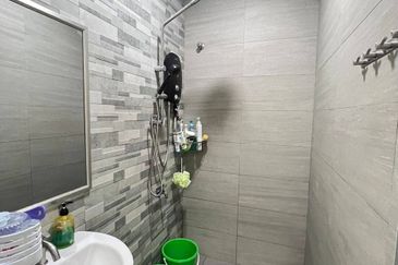 Port Klang (Pelabuhan Klang)