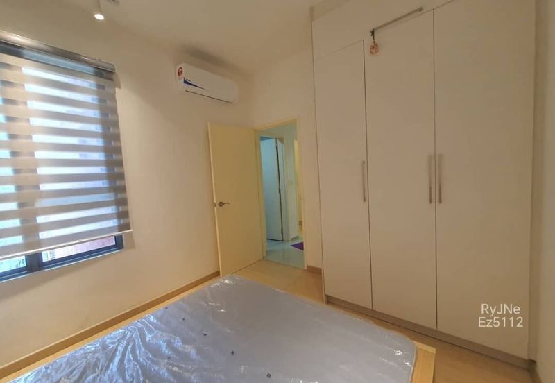 Gravit8 @ Klang South