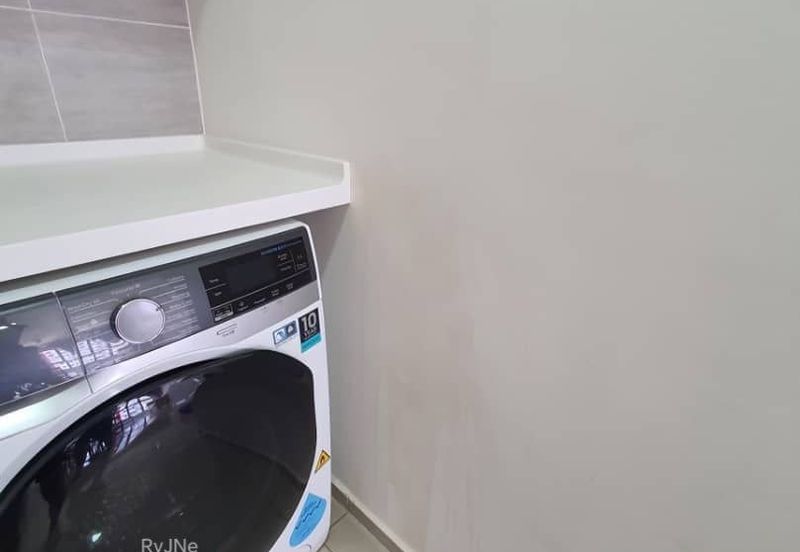 Gravit8 @ Klang South