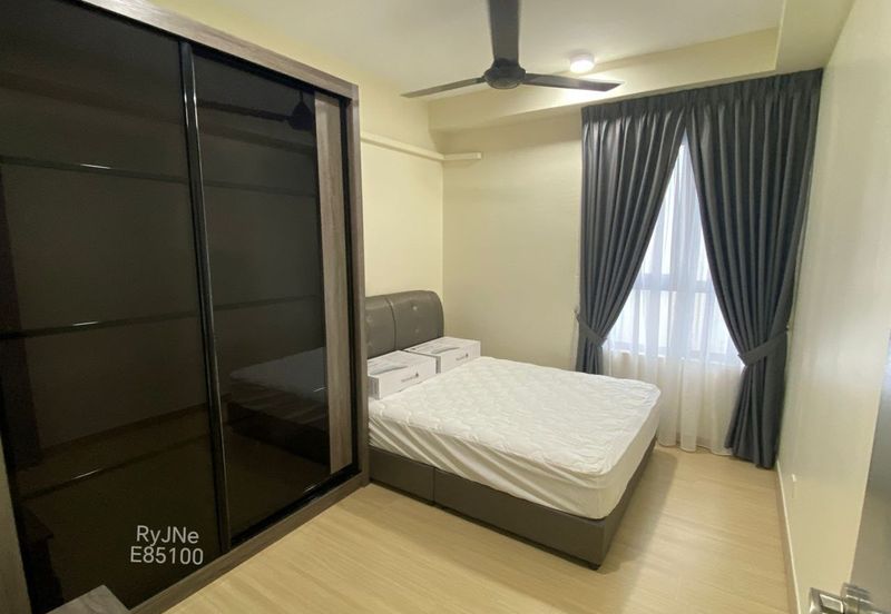 Gravit8 @ Klang South