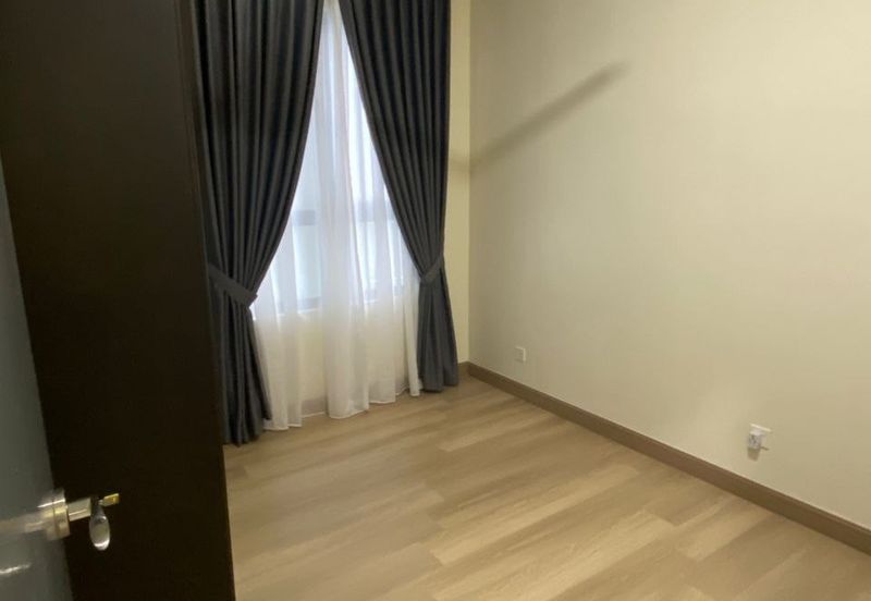 Gravit8 @ Klang South