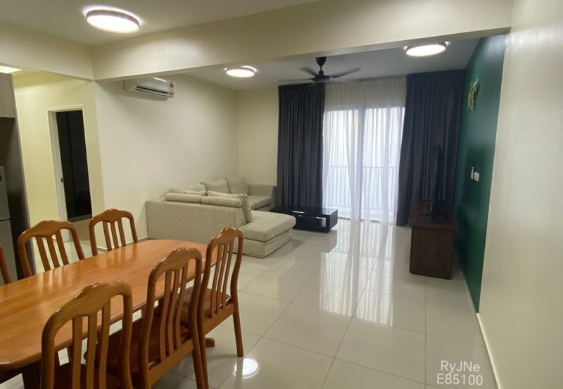 Gravit8 @ Klang South