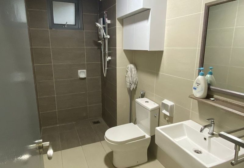 Gravit8 @ Klang South