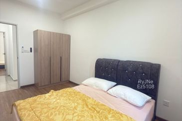 Gravit8 @ Klang South