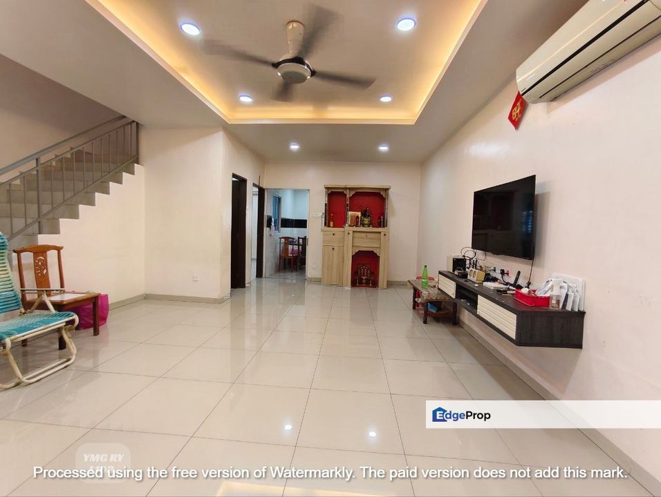  Very good condition  Renovated  kitchen cabinet  Kapar indah klang ( jalan harapan ) Double storey, Selangor, Kapar 